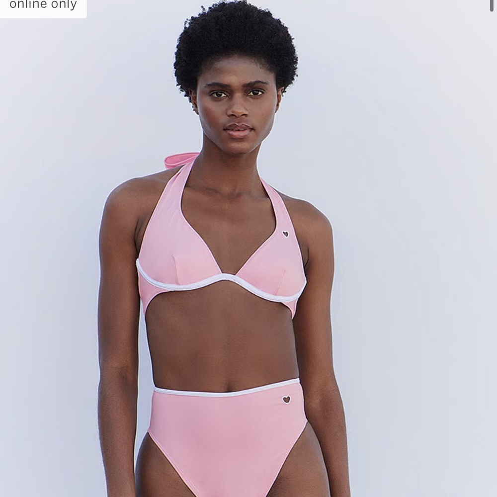 Victoria’s Secret Frankie’s Bikinis Estella Bikini Top